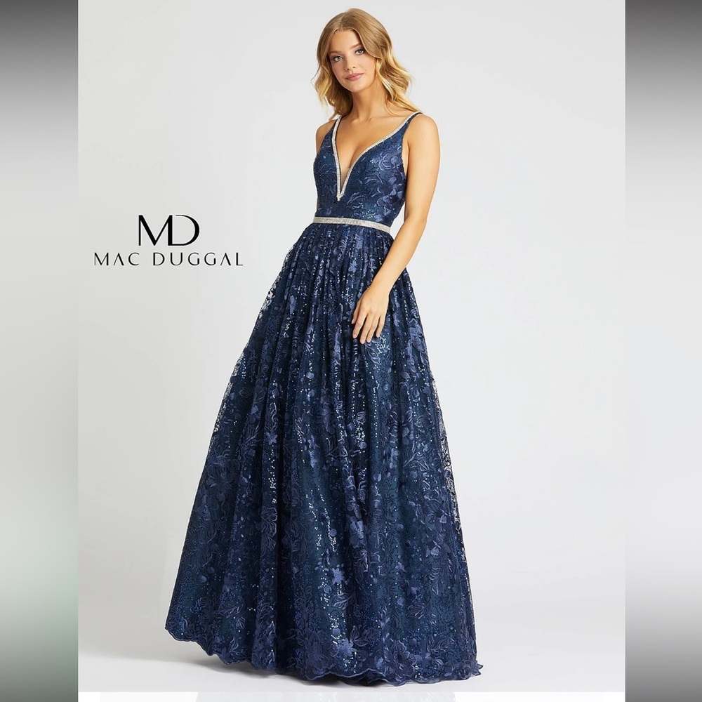 MAC DUGGAL BALL GOWNS 67084H